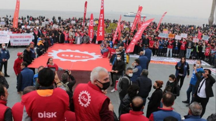 Asgari ücret için bir günlük grev çağrısı