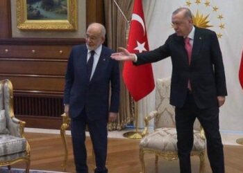 Karamollaoğlu’ndan ‘koltuk’ krizine ilişkin yeni açıklama! ‘Kabul etseydim…’