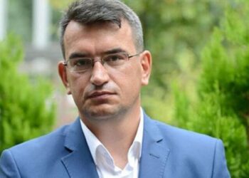 DEVA Partili Metin Gürcan ‘siyasi casusluk’ suçlamasıyla gözaltına alındı!