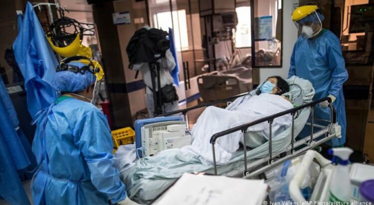 Koronovirüsün en tehlikeli varyantı ortaya çıktı