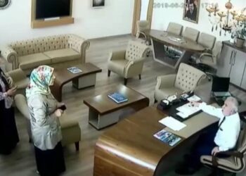 Başkanın odasından kovduğu Karaca: O görüntüler yaşananların üçte biri