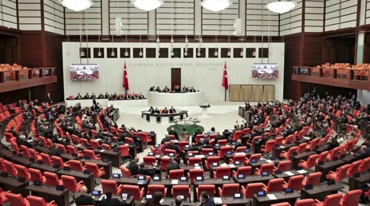 Muhalefet ‘Güçlendirilmiş Parlamenter Sistem’ çalışmasında sona geldi