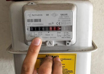 ‘Başkanlık karnesi: Sanayiye yüzde 300, meskenlere yüzde 95 zam’