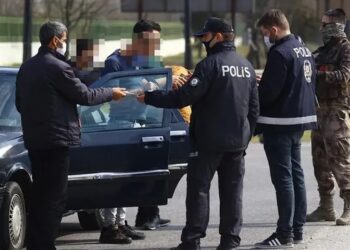 Eski savcı ve 3 hakim, Yunanistan’a kaçarken yakalandı