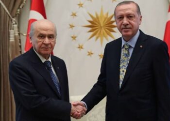 AKP, oy kaybı üzerine Cumhurbaşkanlığı barajını tartışmaya açtı