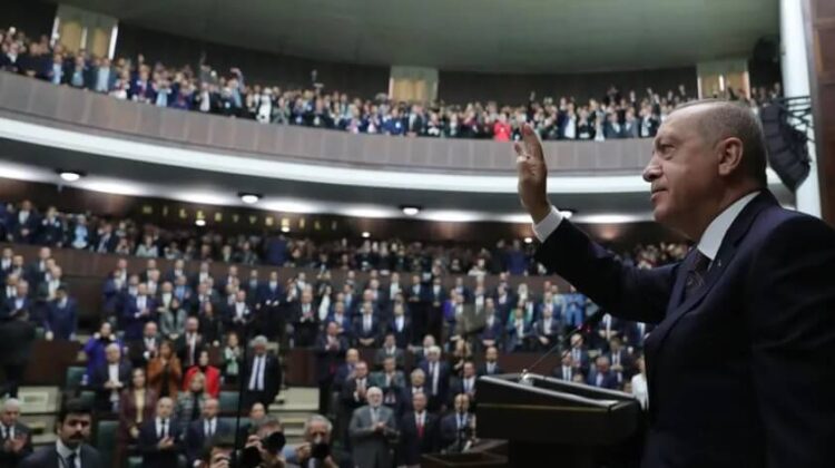 Erdoğan: Faizi savunanla beraber olamam, olmam