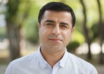 Demirtaş: Erdoğan rejimi çözüldü, dağıldı, bitti