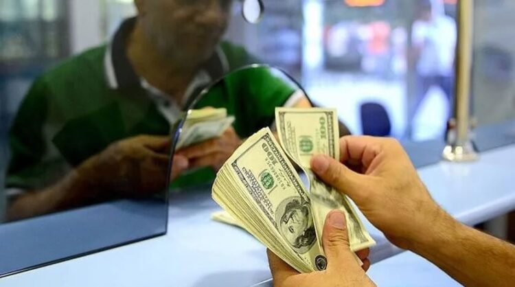 Döviz işlemlerindeki kimlik tespiti zorunluluğuna 100 dolar şartı getirildi
