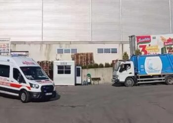 Fabrikada ölüm: Sürünerek dışarıya çıkıp yardım istedi