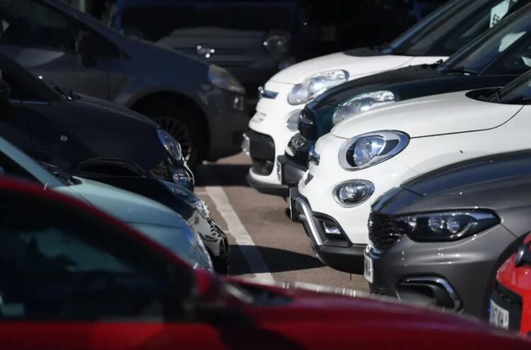 Ticaret Bakanlığı’ndan ithal araç genelgesi