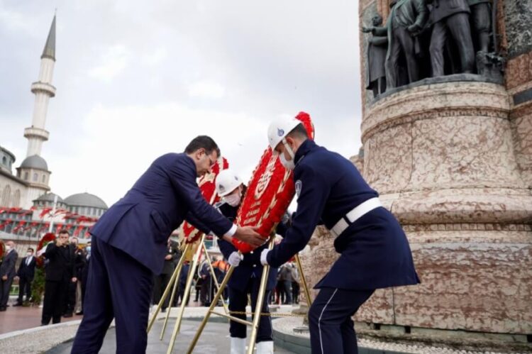 Ulu önderi anan İmamoğlu: Bu ülkenin başına gelmiş en güzel şey, Atatürk