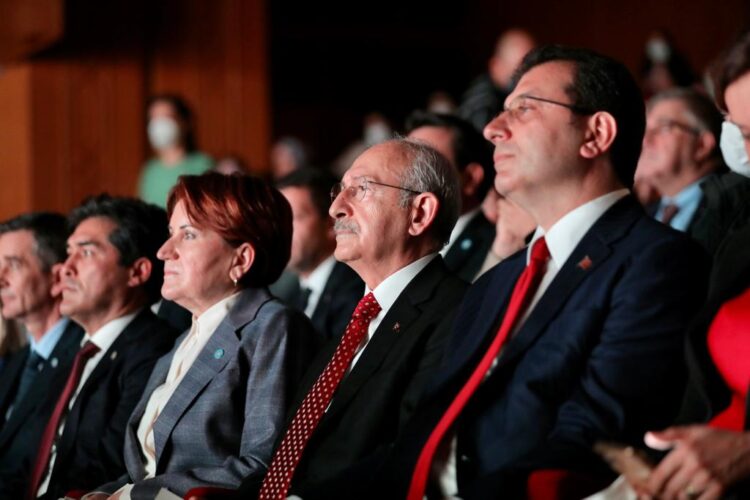 Kılıçdaroğlu ve Akşener’den ‘Türk Dünyası’ mesajı