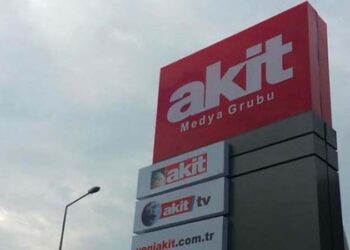 Akit 10 Kasım’da inkılap düşmanı siyasetçiyi andı