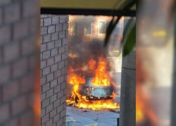 İngiltere’de hastane önünde patlama