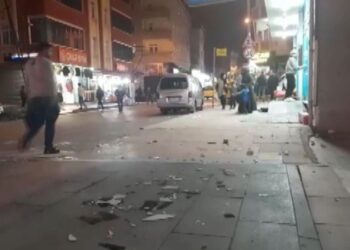 Taş ve silahlar kullanıldı, ortalık savaş alanına döndü