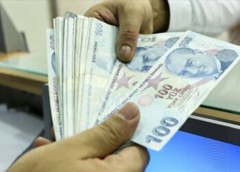 Yılbaşında memur ve emekli ne kadar zam alacak?