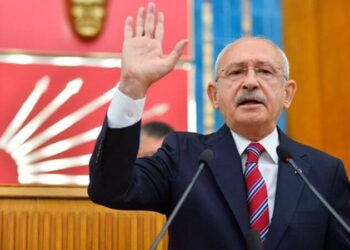 Kemal Kılıçdaroğlu: ‘Yolsuzluklarla ilgili çok sayıda dosya elimde’
