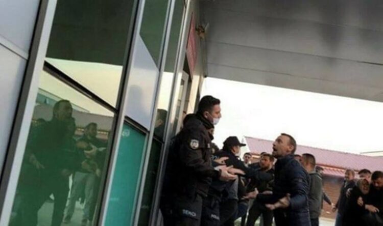 Hastane karıştı: “Dur” ihtarı sonrası vurularak öldürüldü