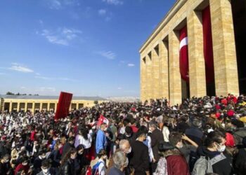 Diyanet’in Atatürk ayıbına karşı ‘hamle’: ‘Anıtkabir’de Kuran okunsun’ çağrısı