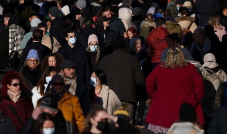 Moderna’dan ‘Omicron’ açıklaması: mRNA aşıları etkili olacak mı?