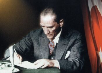 Atatürk’ün hiç yayımlanmayan röportajı İngiliz arşivinden çıktı