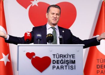 Mustafa Sarıgül, İmamoğlu’nu hedef aldı