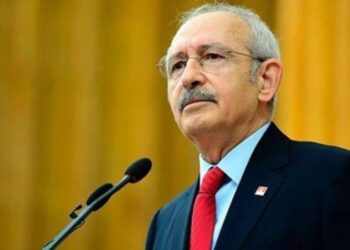 Kılıçdaroğlu’ndan sansür tepkisi: Anıtkabir’de bu ülkenin aslanı yatıyor