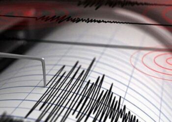 İzmir’de bir deprem daha