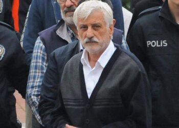 Kendisini “peygamber” olarak tanıtan isme hapis cezası