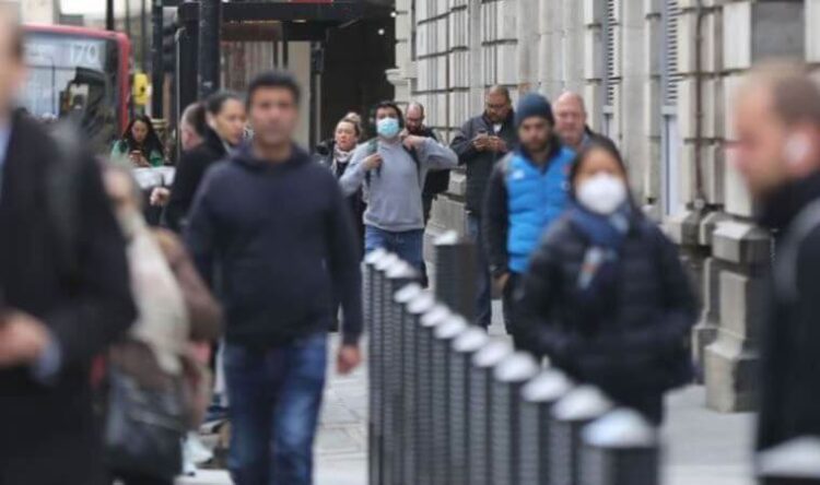 İki ülkede daha korkutan mutasyon görüldü!