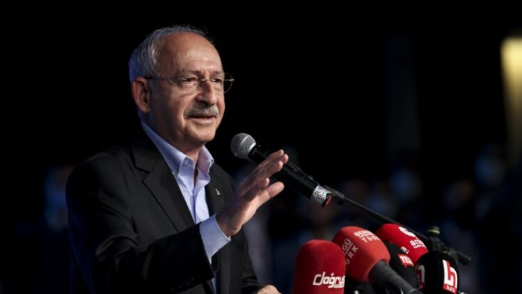 Kılıçdaroğlu, iktidara geldiklerinde gençler için atacakları ilk adımları sıraladı
