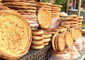 Xinjiang’da üretilen ekmekler Rusya’daki tabaklara ulaşıyor