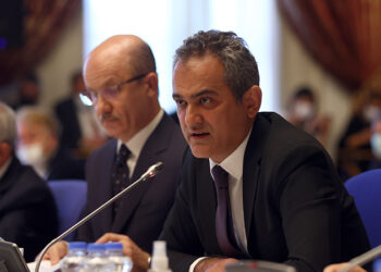 Milli Eğitim Bakanı Özer’den öğretmenler için ara tatil açıklaması