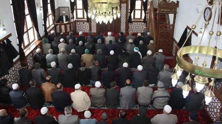 Diyanet’ten yeni ‘namaz’ kararı