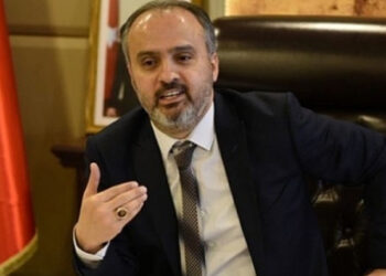 AKP’li Başkan gazetecilerin evini yıkacak