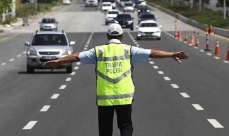 İstanbul’da yarın bazı yollar trafiğe kapatılacak