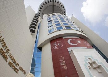 MHP’de deprem: İlçe başkanları istifa etti