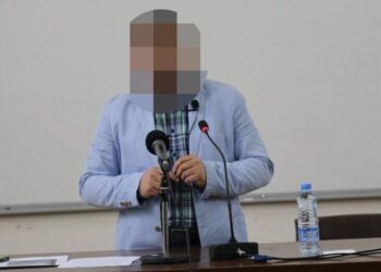 Profesörden üvey oğluna iki yıl boyunca cinsel istismar