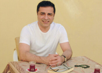 Demirtaş: Merak etmeyin, biz varız; birlikte kazanacağız, mutlaka kazanacağız