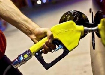 Benzine ve motorine zam: Resmi açıklama yapıldı, gece yarısından itibaren geçerli olacak