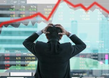 ‘5 korkumuz da gerçekleşti’ diyen ekonomi yazarı: ‘Aralık ayında ekonomide neler olacak?’