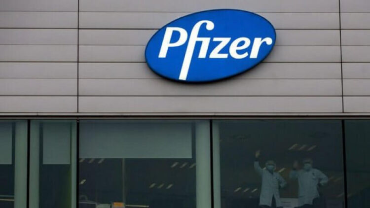 Pfizer’dan korkutan açıklama: Pandemi 2024’ten sonra endemiye dönüşecek