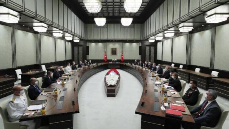 MGK bildirisi hakkında dikkat çeken yorum: ‘OHAL ilanı gerekirse askeri de kullanacak’