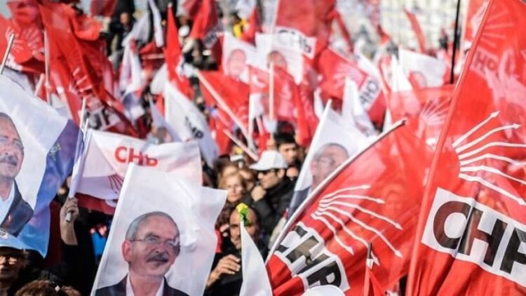 İlk miting bugün Mersin’de: CHP, ‘acil seçim’ çağrısıyla sahaya çıkıyor