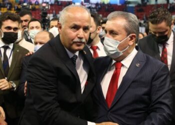 Büyük Birlik Partisi’nde istifa