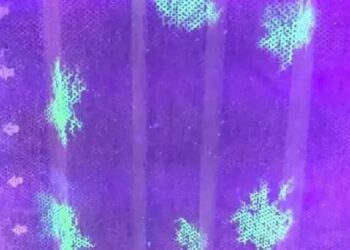 Koronavirüsü gösteren maske icat edildi