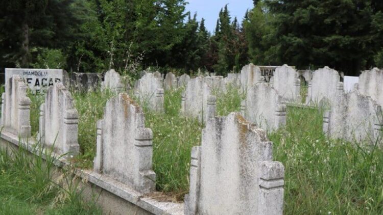 Bir zam da mezar yeri ücretlerine