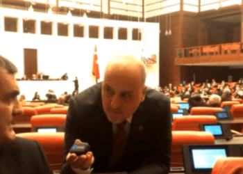 Bütçe görüşmelerinde söz hakkı verilmeyen TİP’ten alternatif kürsü