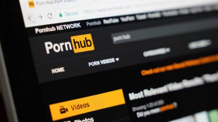 Pornhub, 2021’in en çok izlenenlerini açıkladı!