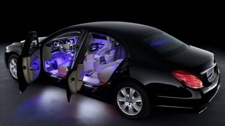 Saray’a tanesi 1.8 milyona 3 Mercedes